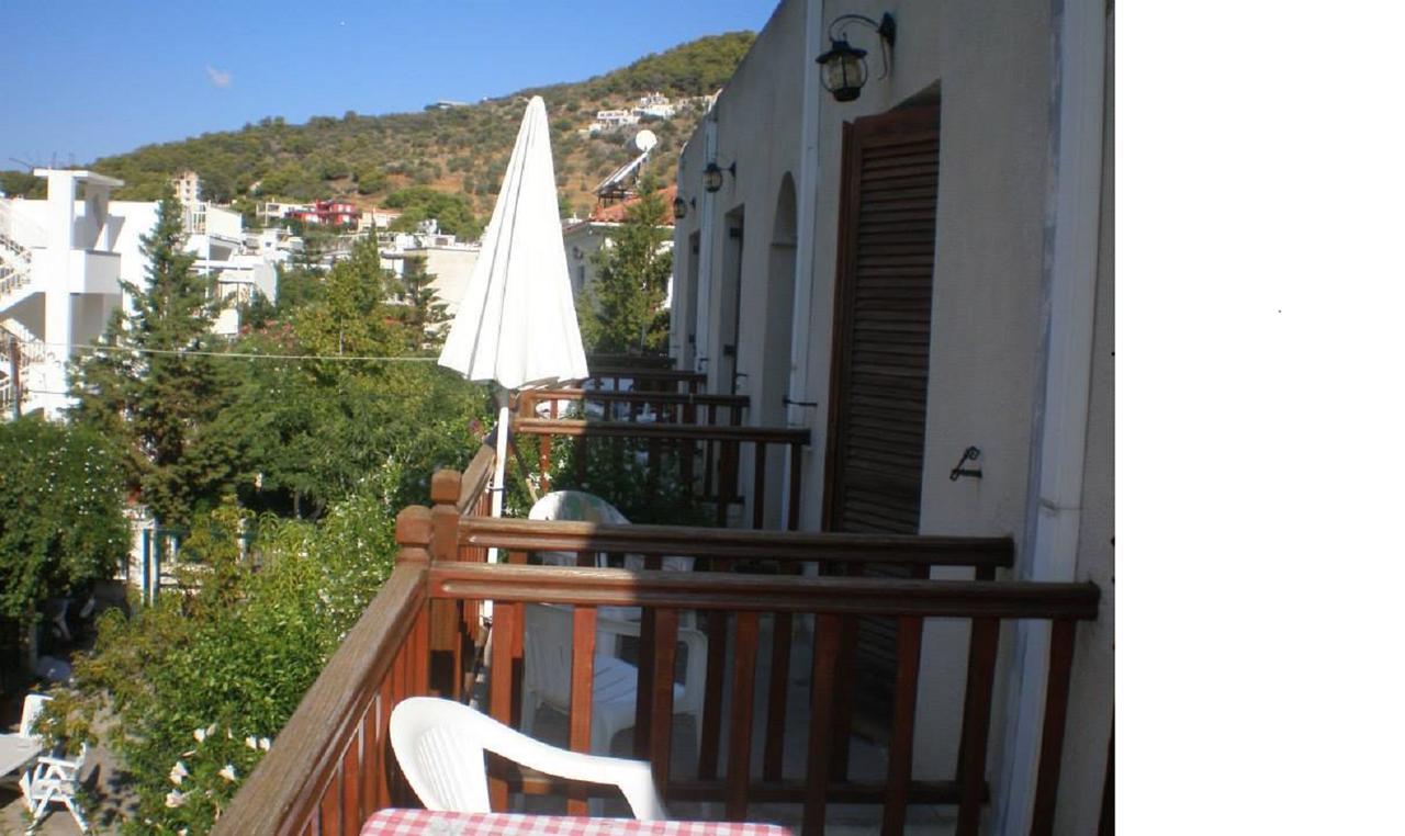 Ilios Apartments Poros Town エクステリア 写真