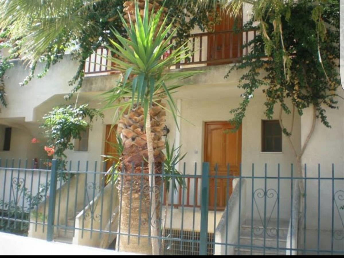 Ilios Apartments Poros Town エクステリア 写真